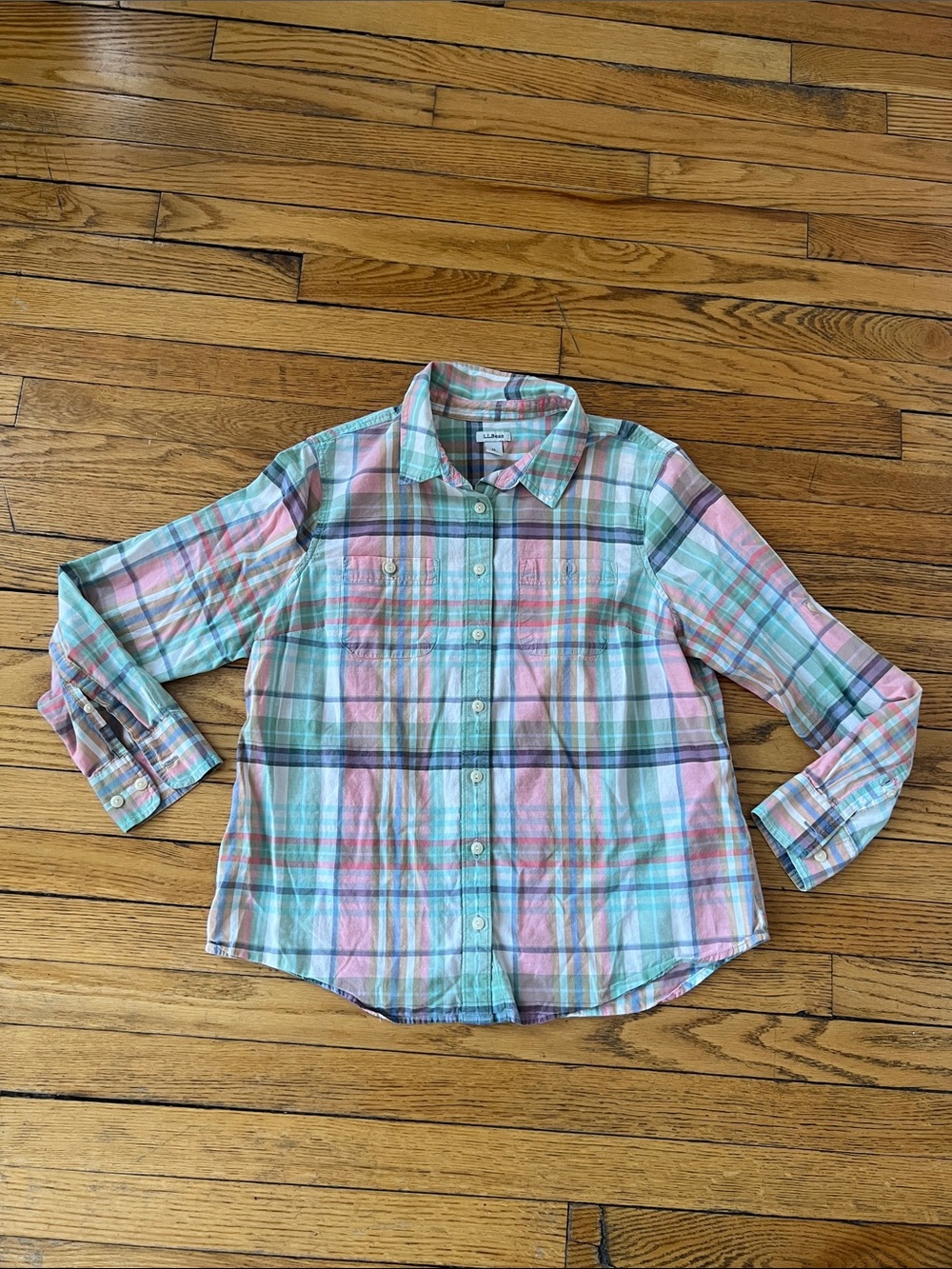 LL Bean Pastel Plaid Button-Up Shirt Medium Petite